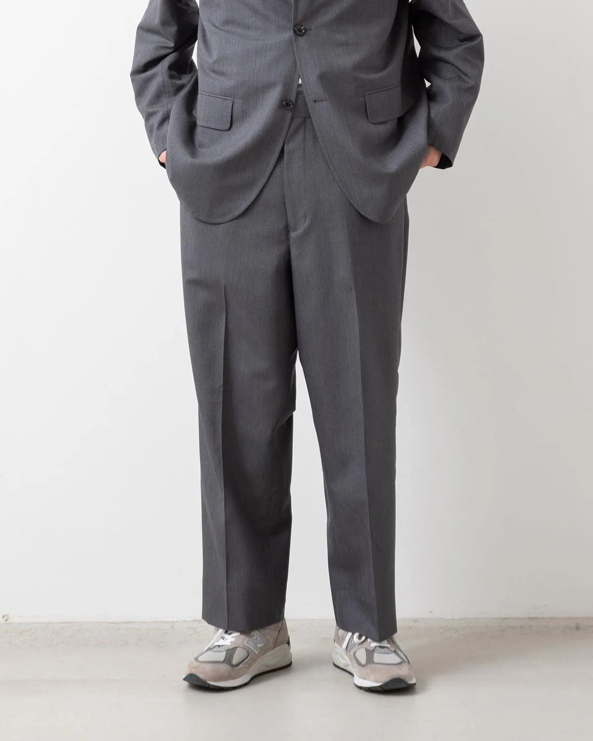 UNLIKELY BACK STRAP PLAIN FRONT TROUSERS 2025