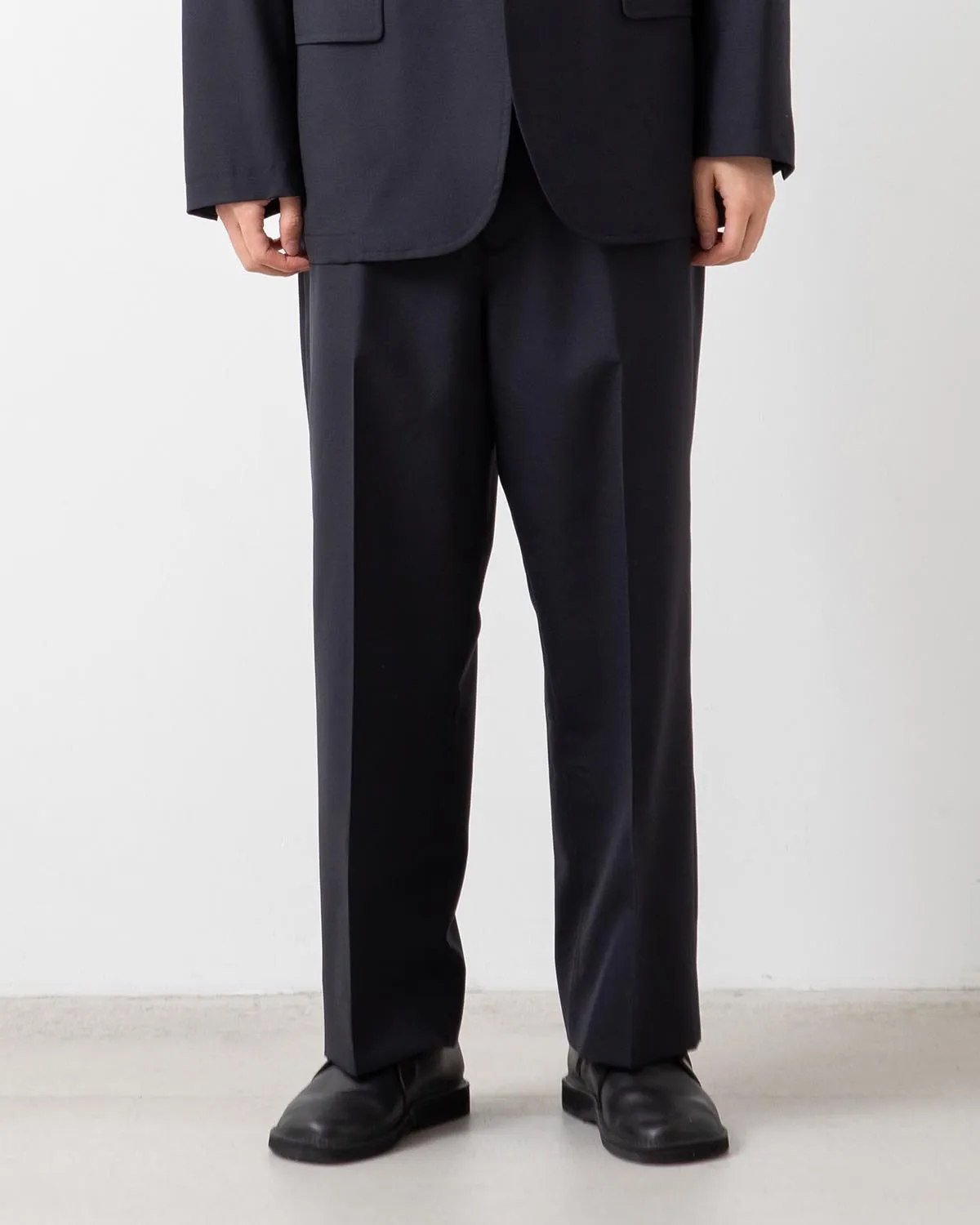 UNLIKELY BACK STRAP PLAIN FRONT TROUSERS 2025